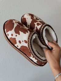 Cowprint Slippers - Brown