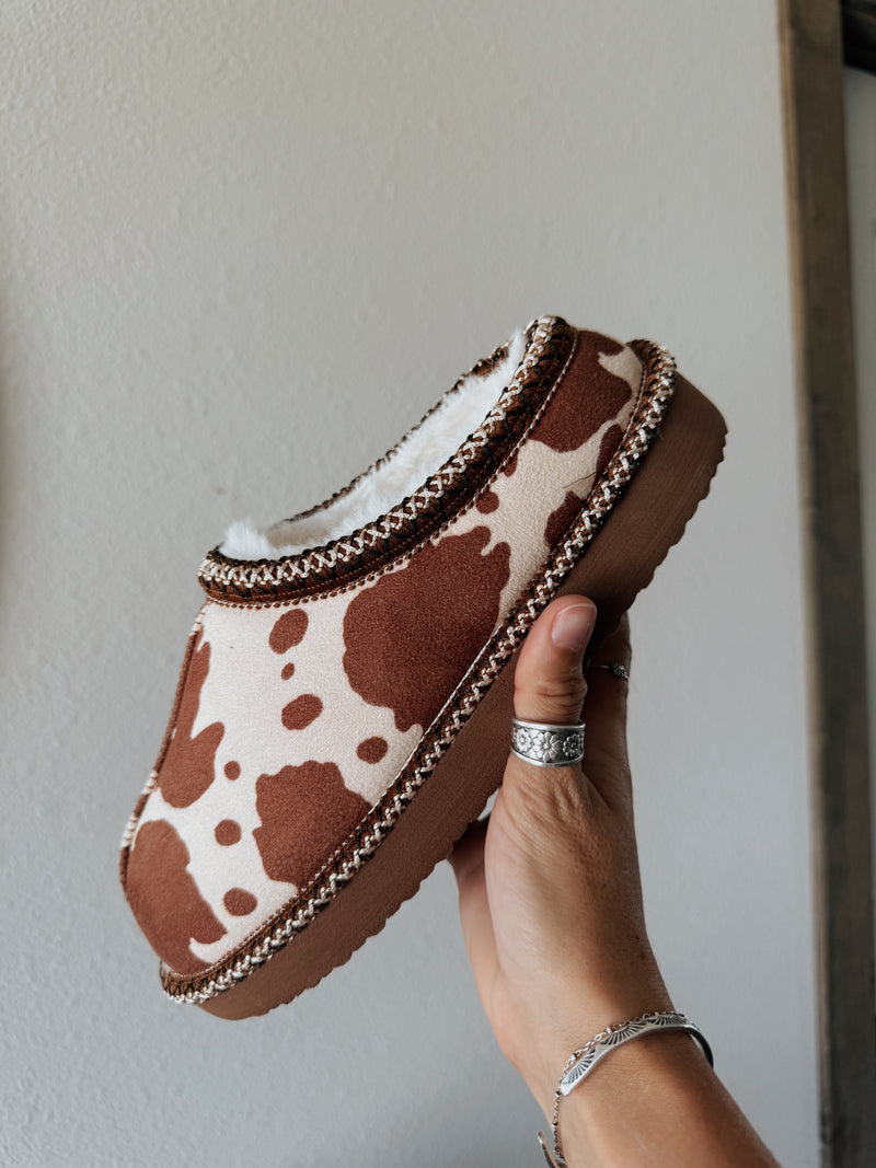 Cowprint Slippers - Brown