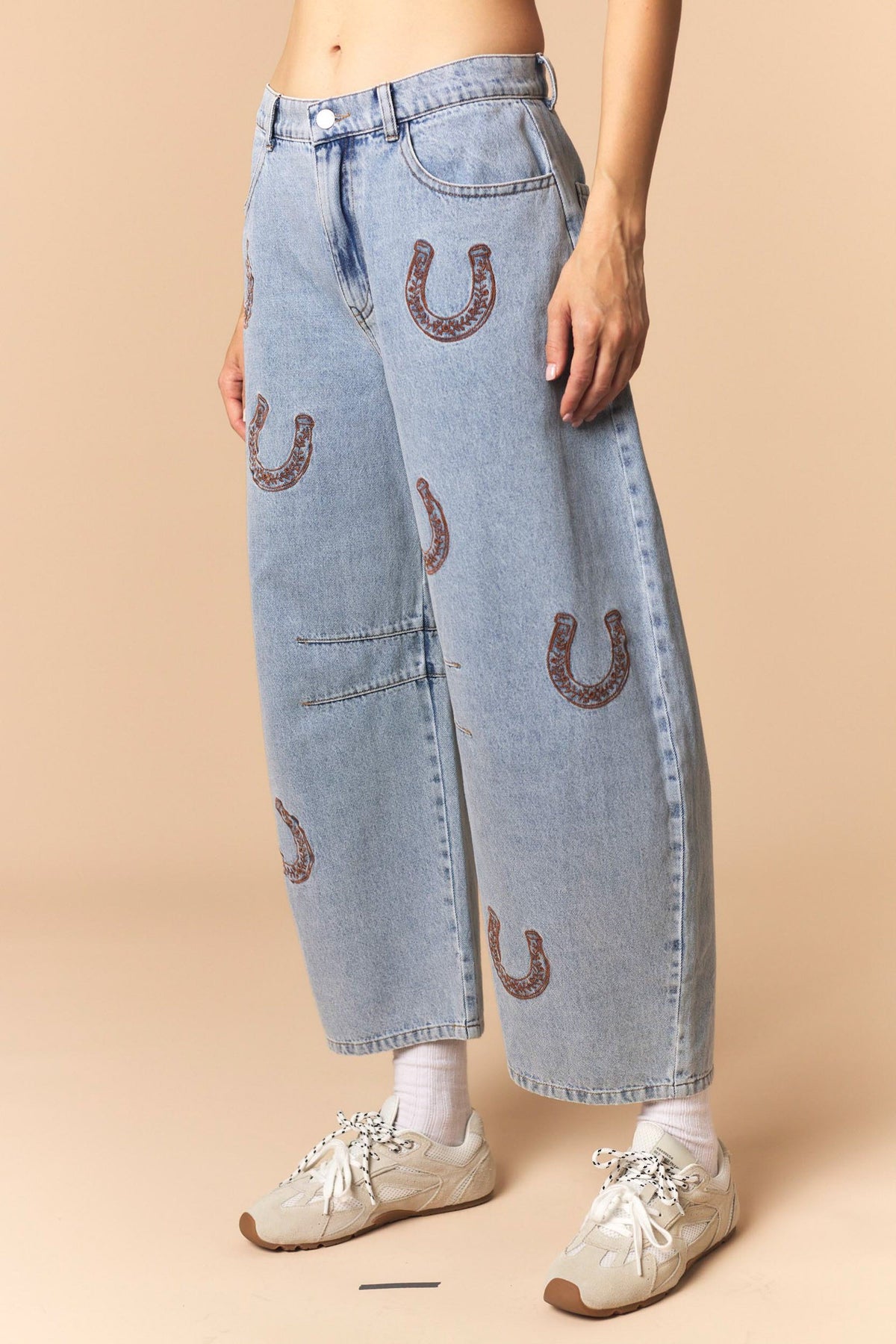 Horseshoe Barrel Jeans