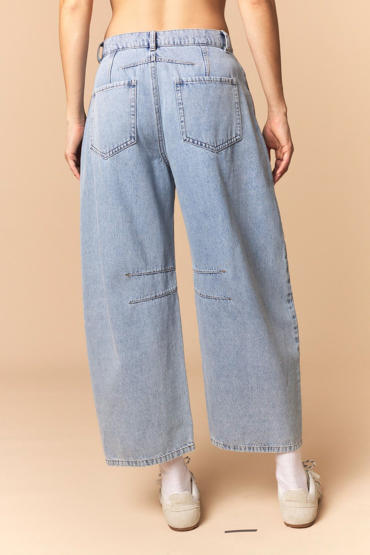 Horseshoe Barrel Jeans